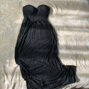Papaya, Long black strapless dress